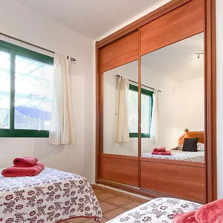 Апартаменты Playa Park Bungalow 33 Лансароте